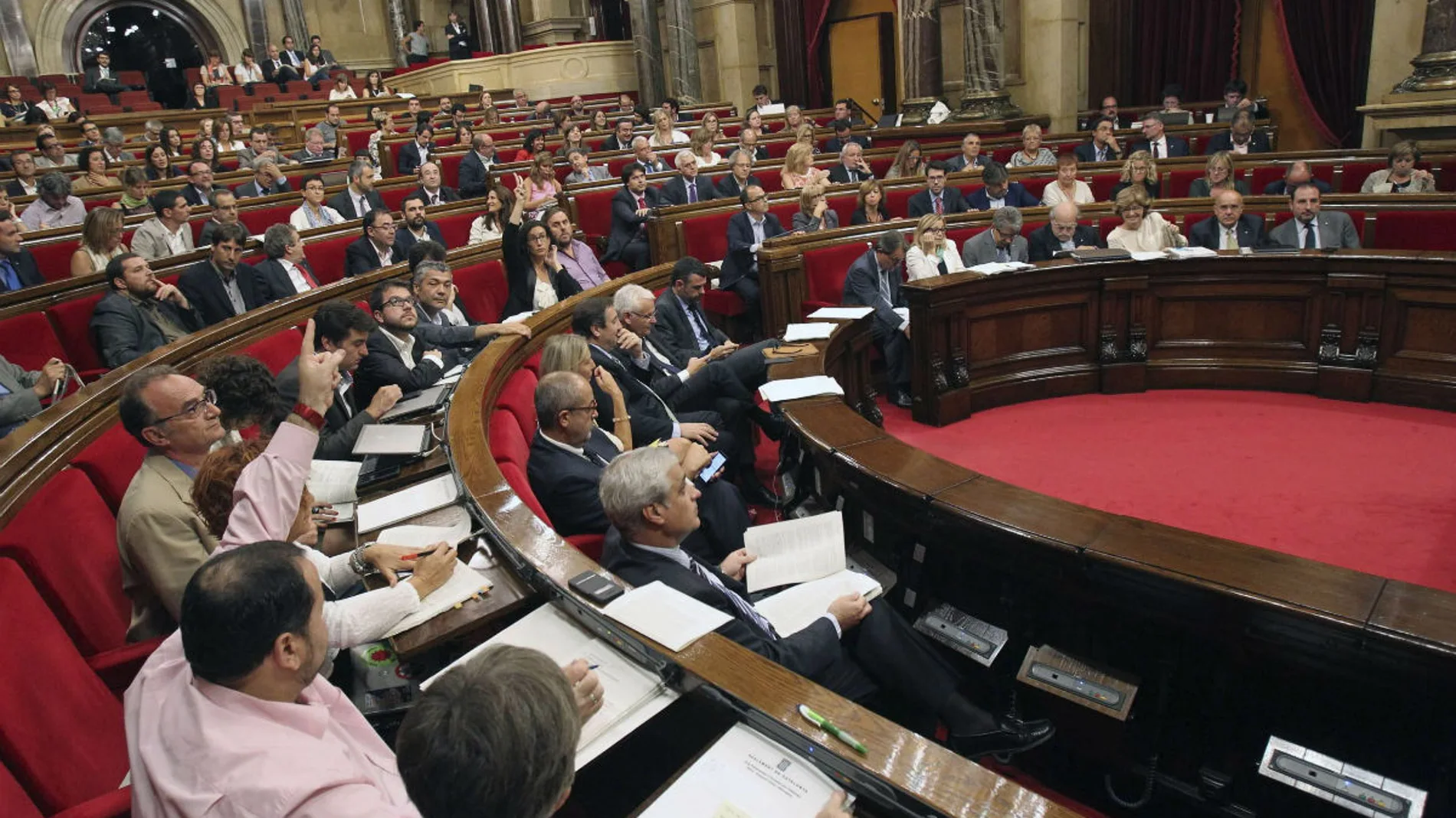 El Parlamento Catalán El Parlamento Catalán