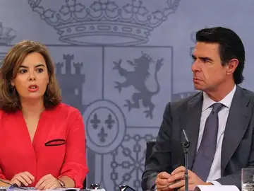 Sáenz de Santamaría con el ministro Soria Sáenz de Santamaría con el ministro Soria