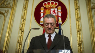 Alberto Ruiz Gallardón comparece ante los medios para presentar su dimisión