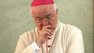 El Papa ordena el arresto del exnuncio vaticano Josef Wesolowski acusado de pederastia