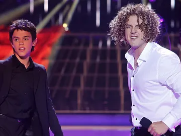 Daniel Diges y José Luis imitan a David Bisbal y Luis Fonsi en Tu cara me suena Mini Daniel Diges y José Luis imitan a David Bisbal y Luis Fonsi en Tu cara me suena Mini