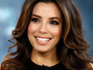Eva Longoria podría protagonizar una comedia en ABC y la serie 'Telenovela' en NBC Eva Longoria podría protagonizar una comedia en ABC y la serie 'Telenovela' en NBC