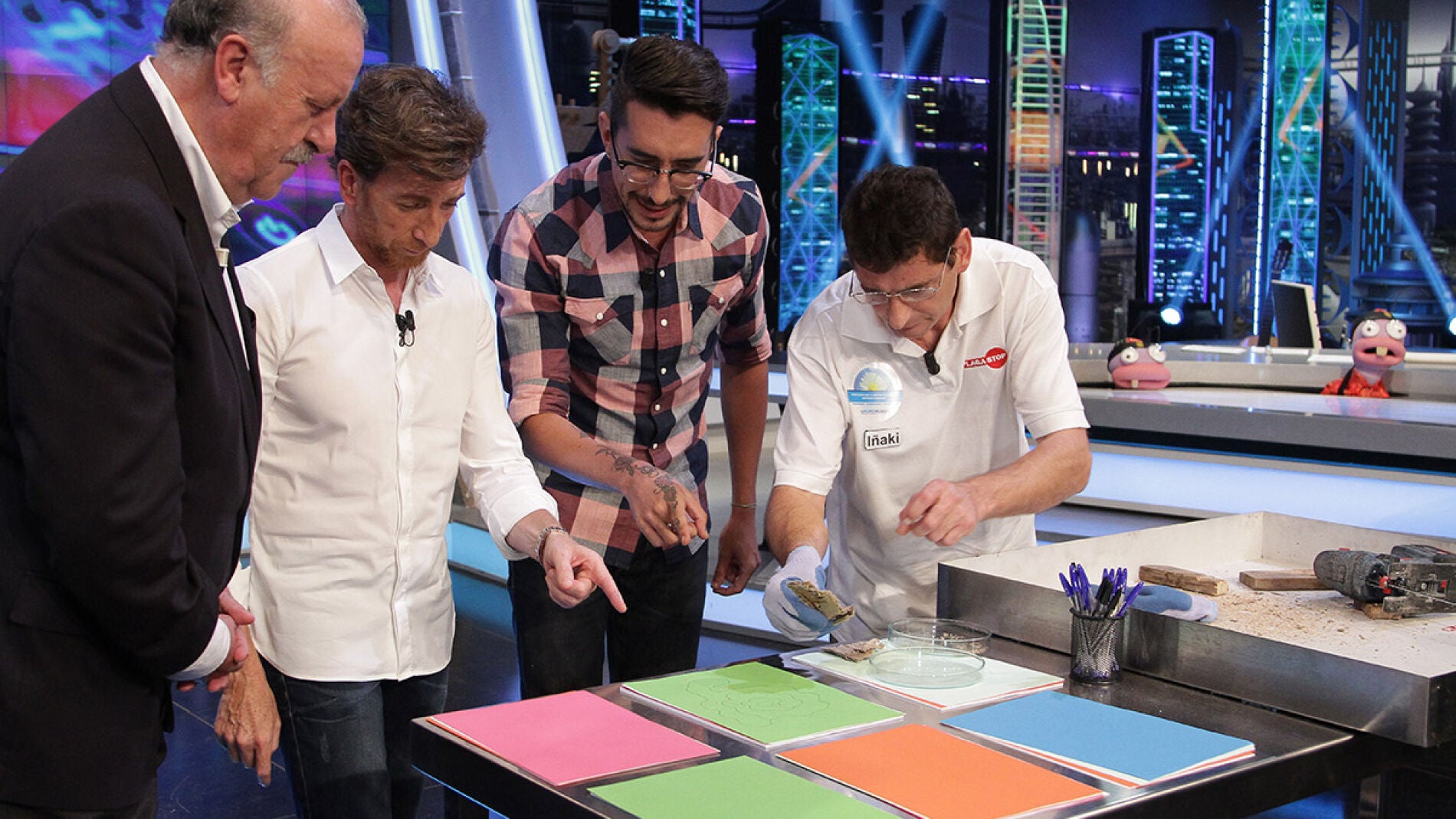 Marron, Vicente del Bosque y Pablo Motos con las termitas en El Hormiguero 3.0