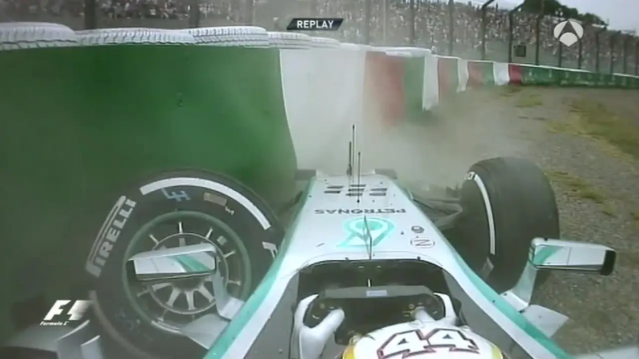 Accidente de Hamilton al final de los Libres 3