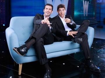 Arturo Valls y Manel Fuentes son los presentadores de 'Los viernes al show'
