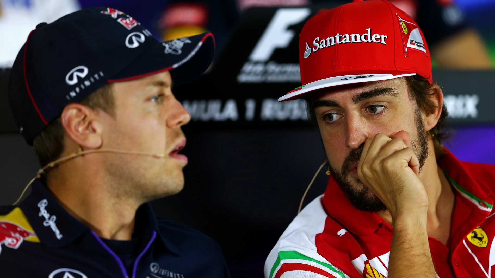 Fernando Alonso y Sebastian Vettel en Sochi