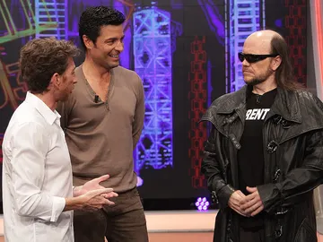 Santiago Segura se convierte en El Hormbre de Negro en El Hormiguero 3.0 Santiago Segura se convierte en El Hormbre de Negro en El Hormiguero 3.0