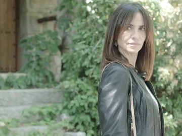 Melani Olivares es Inés Melani Olivares es Inés