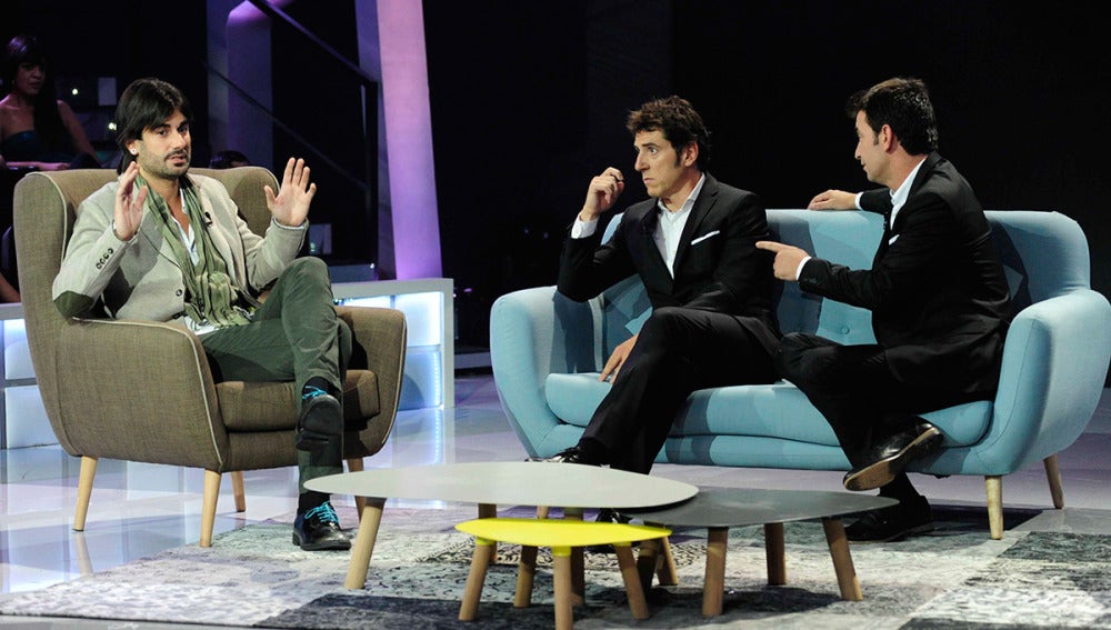 Arturo Valls y Manel Fuentes entrevistan a Melendi