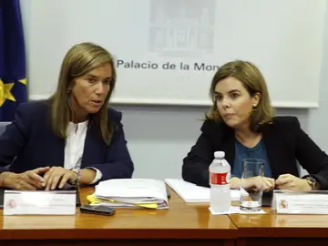 Sáenz de Santamaría y Ana Mato Sáenz de Santamaría y Ana Mato