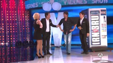 Jesulín de Ubrique llega a 'Los viernes al show' desde una máquina de refrescos