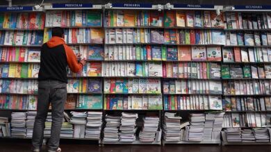 Sólo un tercio de los españoles lee libros a diario, mayoritariamente novela y en papel
