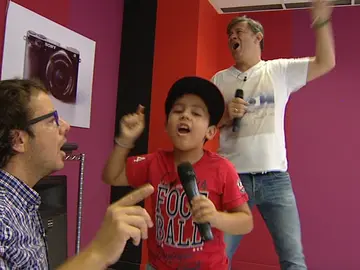 Electro latino en los ensayos de Fran y Miki Nadal de Tu cara me suena Mini Electro latino en los ensayos de Fran y Miki Nadal de Tu cara me suena Mini