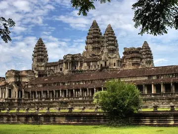 El templo de Angkor en Camboya. El templo de Angkor en Camboya.