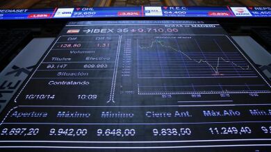La Bolsa española sufre una caída del 2,44% debido a la devaluación del yuan