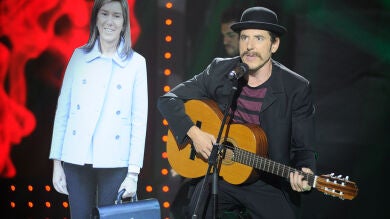 Manel y Arturo parodian a Felipe VI, Kiko Rivera y Joaquín Sabina