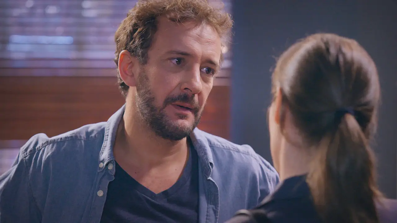 Juanjo se decide por Elena