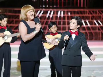 María del Monte y Samuel imitan a Los Panchos y Mari Trini en Tu cara me suena Mini María del Monte y Samuel imitan a Los Panchos y Mari Trini en Tu cara me suena Mini