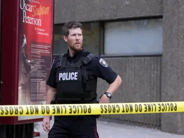 Policía en las calles de Ottawa Policía en las calles de Ottawa