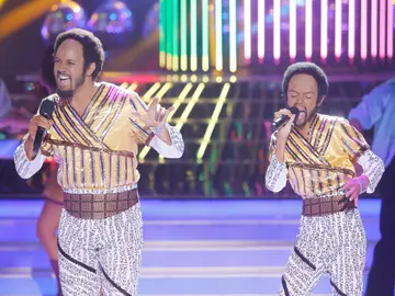 Daniel Diges y José Luis imitan a Earth, Wind & Fire en Tu cara me suena Mini Daniel Diges y José Luis imitan a Earth, Wind & Fire en Tu cara me suena Mini