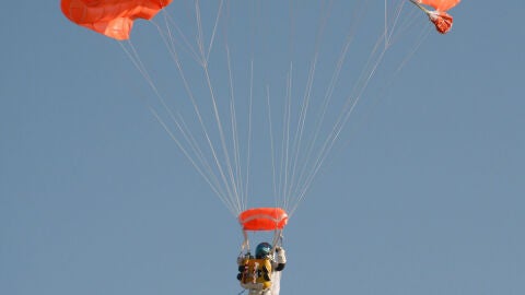 Alan Eustace, en pleno salto