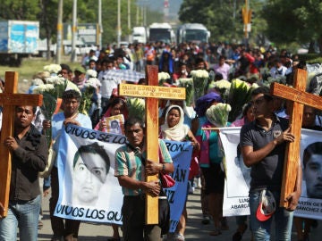 Familiares de los jóvenes desaparecidos