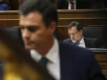 Pedro Sánchez y Mariano Rajoy en el Congreso Pedro Sánchez y Mariano Rajoy en el Congreso