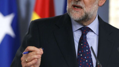 Mariano Rajoy responde a los periodistas en La Moncloa