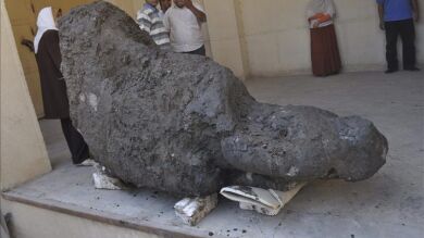 Una excavación clandestina deja al descubierto un templo faraónico en Egipto