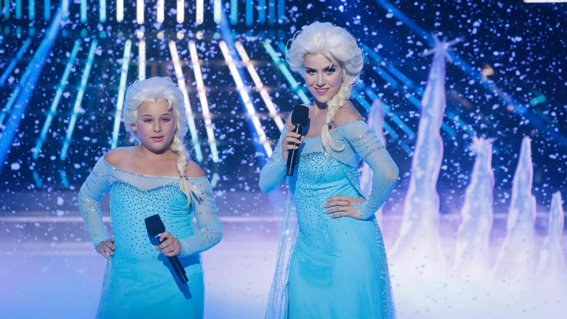 Roko y Carla imitan a Elsa de Frozen en Tu cara me suena Mini