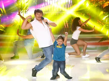 Miki Nadal y Fran imitan a O-zone en Tu cara me suena Mini Miki Nadal y Fran imitan a O-zone en Tu cara me suena Mini