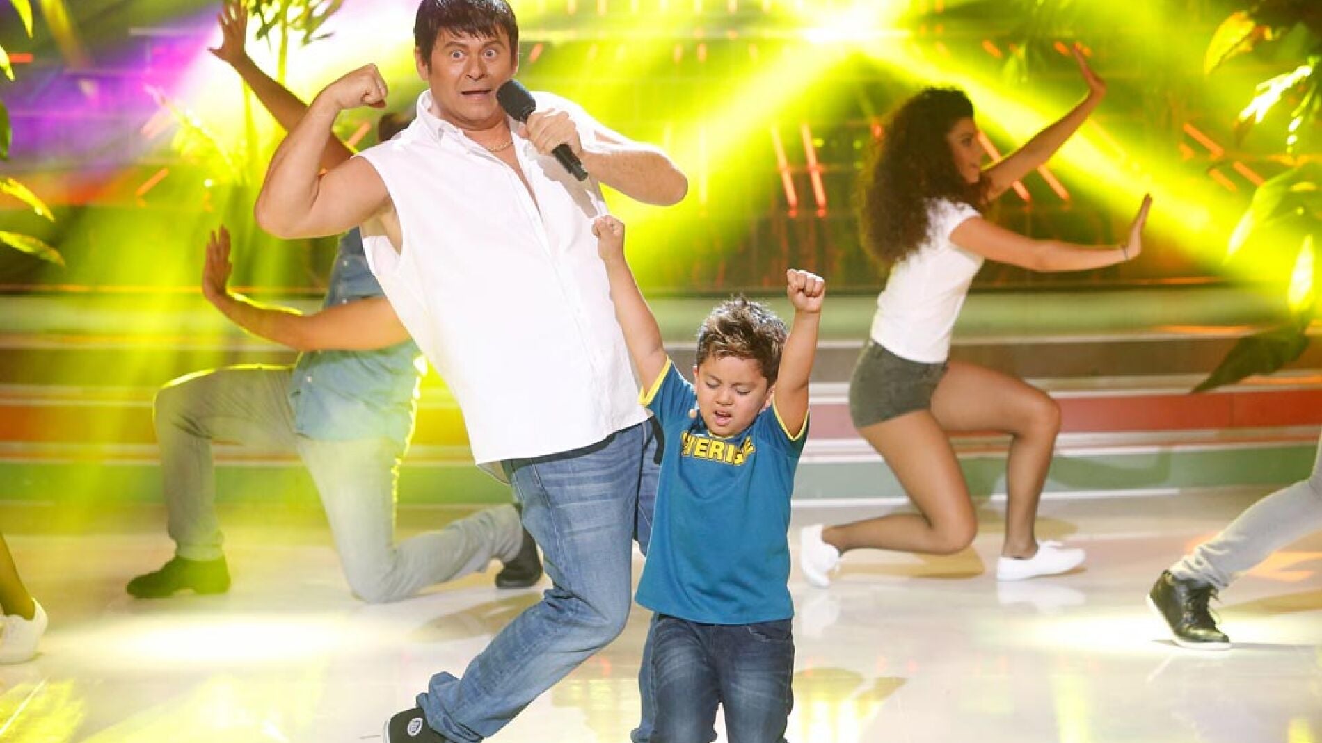 Miki Nadal y Fran imitan a O-zone en Tu cara me suena Mini