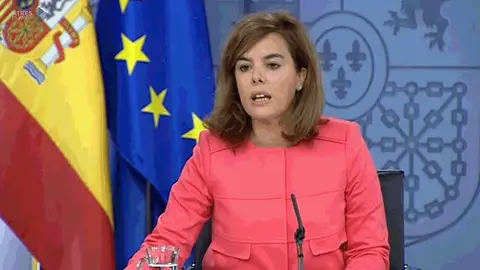 Soraya Sáenz de Santamaría en rueda de prensa Soraya Sáenz de Santamaría en rueda de prensa