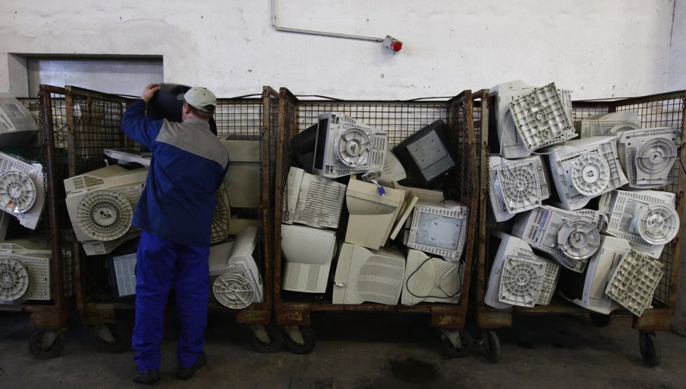 Ordenadores usados en una planta de basura en Alemania
