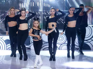 Julia imita a Ariana Grande en Tu cara me suena Mini Julia imita a Ariana Grande en Tu cara me suena Mini