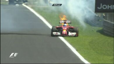 El Ferrari F14 T de Fernando Alonso se incendia en los Libres de Interlagos