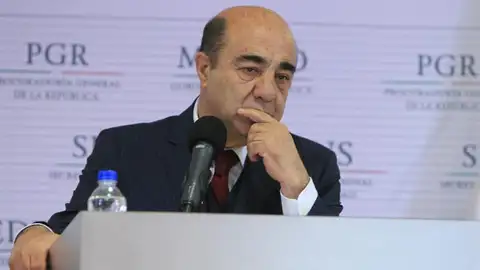 El fiscal general mexicano, Jesús Murillo Karam El fiscal general mexicano, Jesús Murillo Karam