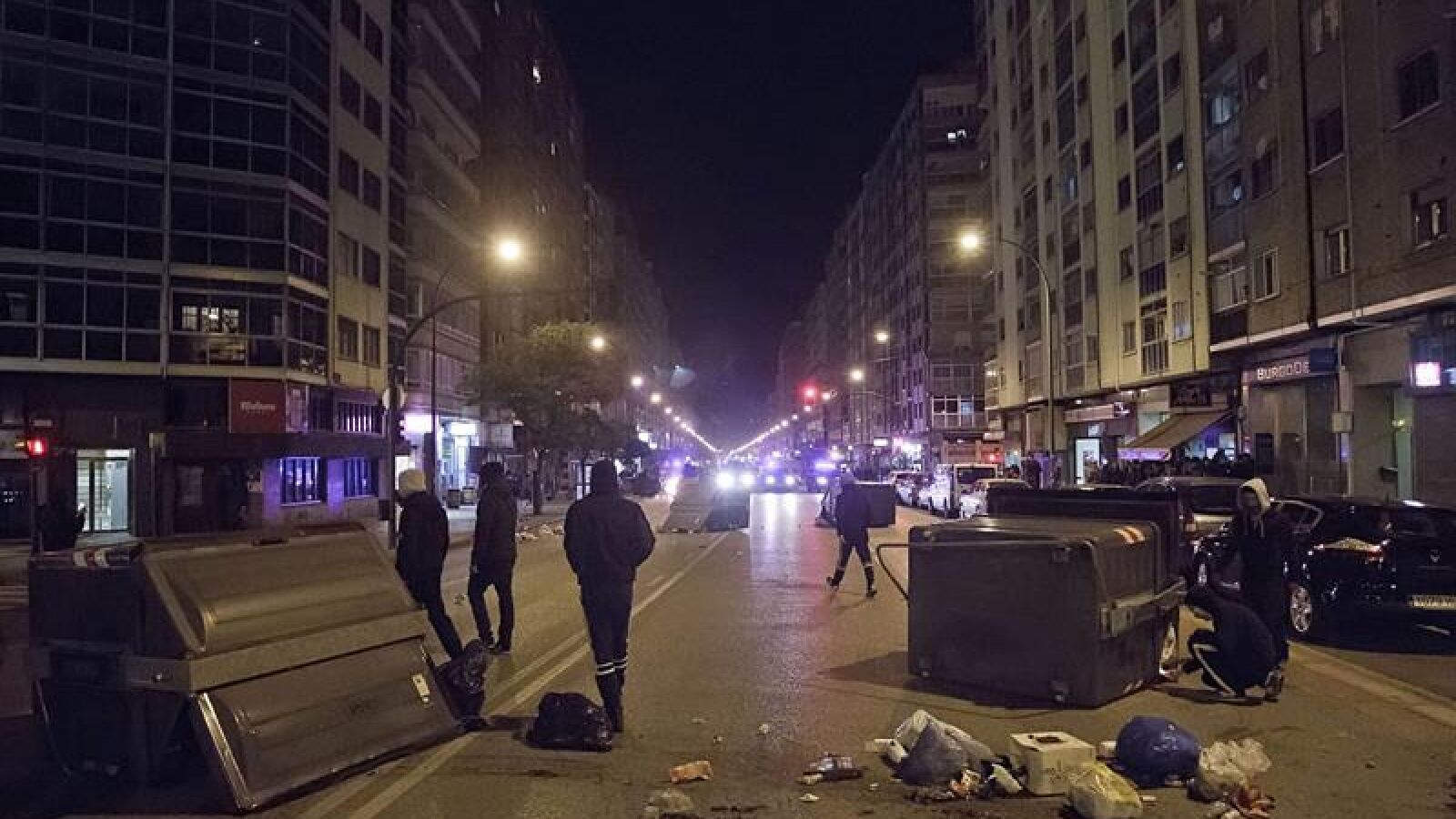 La tercera noche de disturbios en Burgos deja al menos un detenido