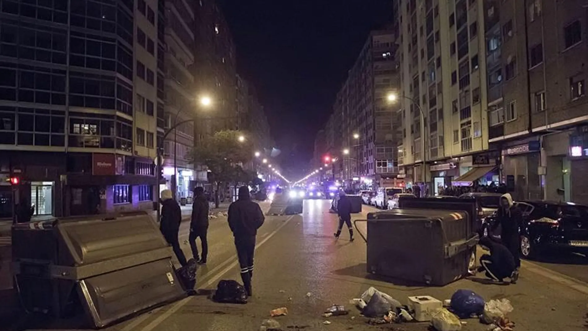 Las manifestaciones contra la remodelación de la plaza de toros sacuden Burgos Las manifestaciones contra la remodelación de la plaza de toros sacuden Burgos