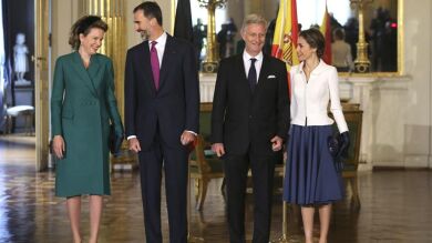 Cálido recibimiento a los Reyes de España en Bruselas