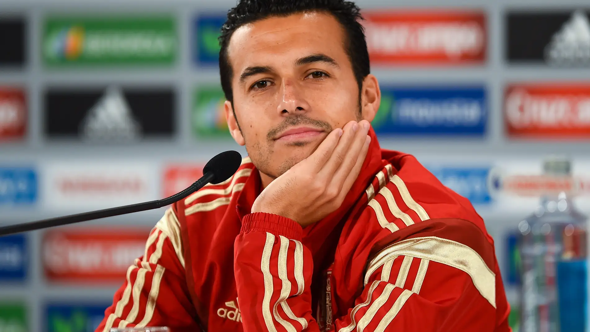 Pedro Rodríguez, en rueda de prensa con la selección española