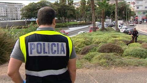 Vuelca su coche y permanece en estado cr&iacute;tico 14 horas sin ser atendido en Las Palmas