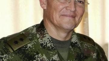 Imagen de archivo del general colombiano secuestrado, Rubén Alzate