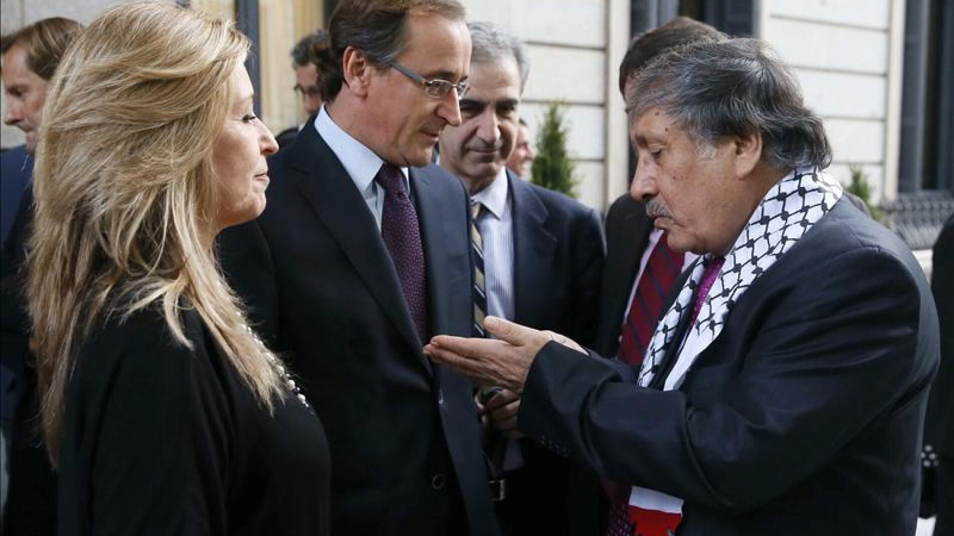 PP y PSOE conversan con el embajador de Palestina en Espa&ntilde;a