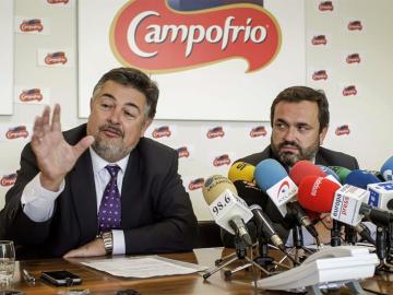 Los directores generales de Campofrío Food Group Fernando Valdés (i) y de Campofrío España Ignacio González (d). Los directores generales de Campofrío Food Group Fernando Valdés (i) y de Campofrío España Ignacio González (d).