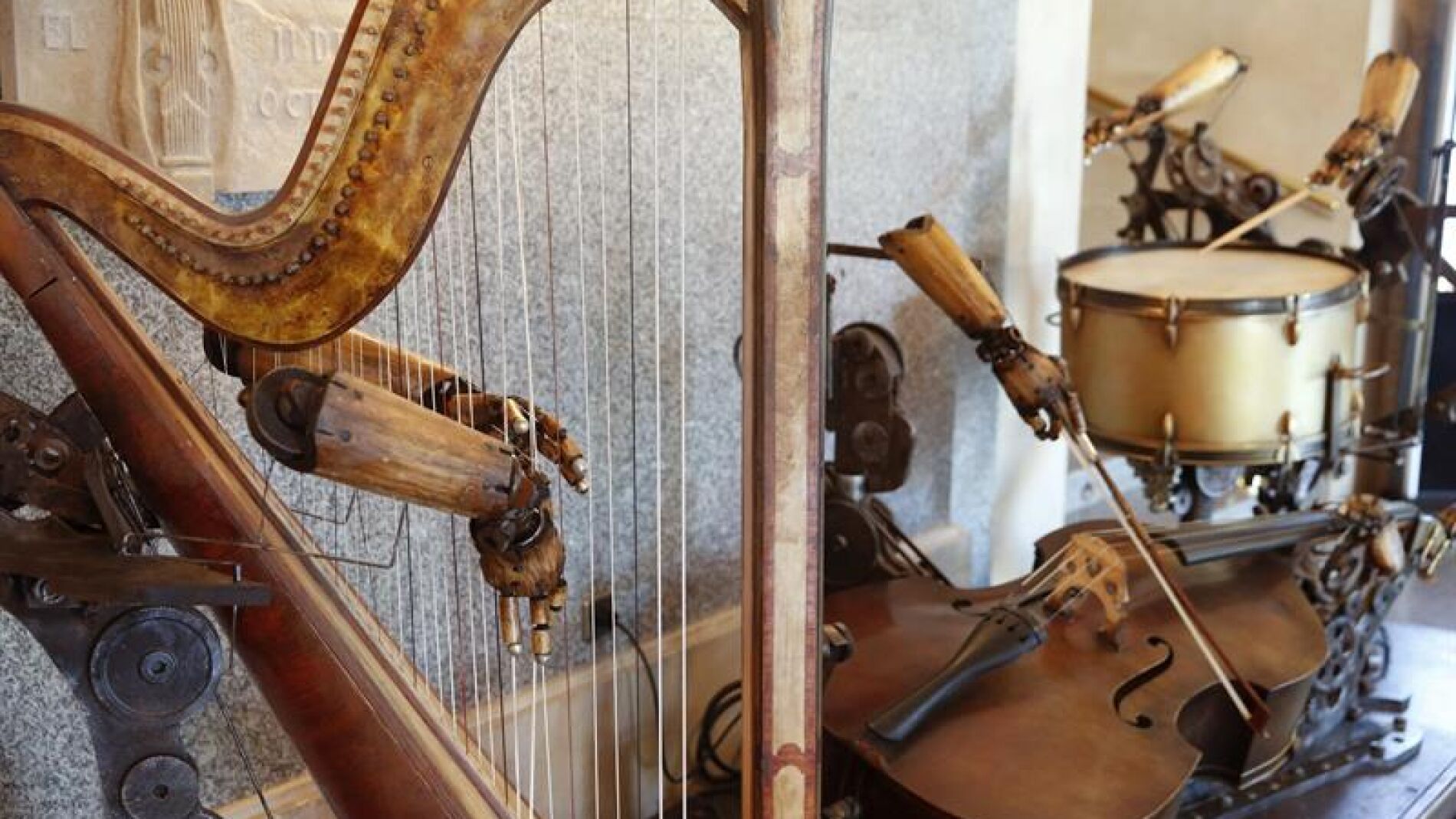 Instrumentos a subasta en el Teatro Real