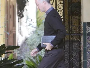 Ignacio Jiménez Sánchez-Dalp, confesor de la Duquesa de Alba. Ignacio Jiménez Sánchez-Dalp, confesor de la Duquesa de Alba.