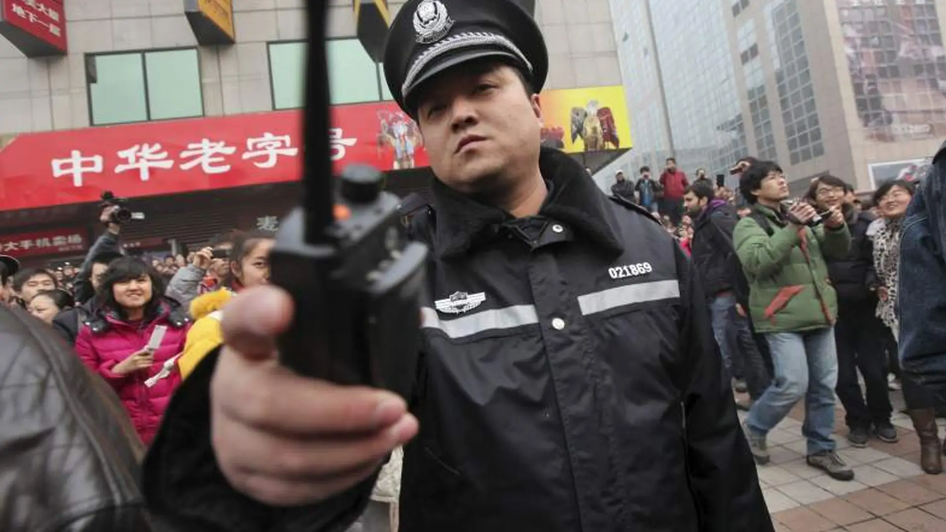 Imagen de un policía chino Imagen de un policía chino
