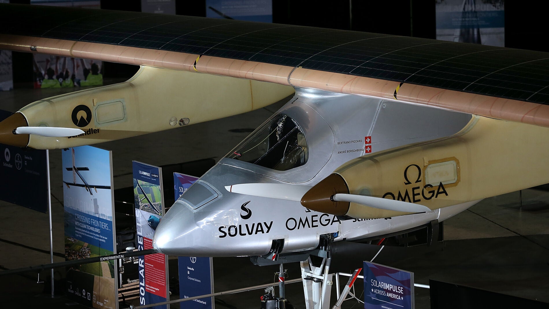 El avi&oacute;n Solar Impulse