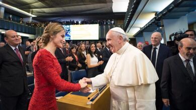 La reina Letizia reivindica el papel de la mujer para combatir el hambre en el mundo